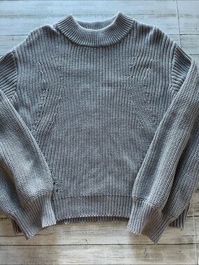 Light Gray with Silver Specs Bell Sleeves Crewneck Knit Sweater